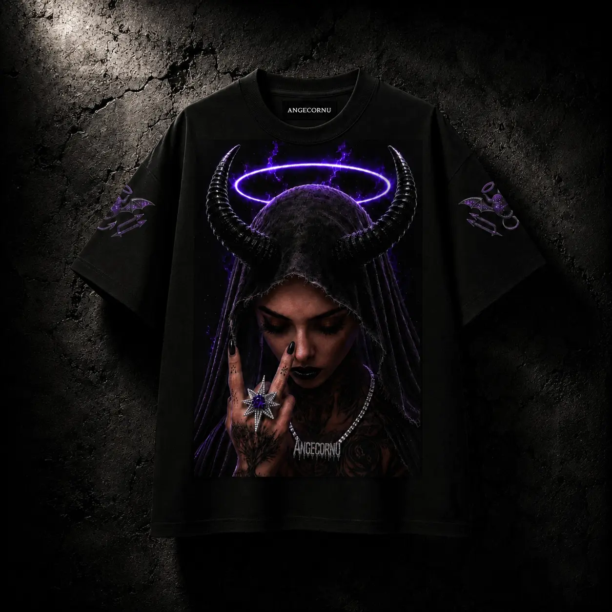 HORNED SAINT